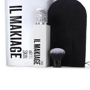 IL MAKIAGE Black & White Tanning Mitt Kit with Duo-Tone Brush